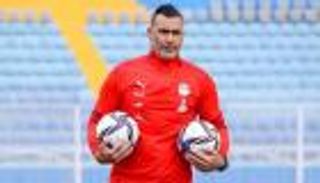 حراسة منتخب مصر تشعل مشادة &laquo;فيسبوك&raquo; بين الحضري وشوبير