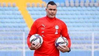 عصام الحضري