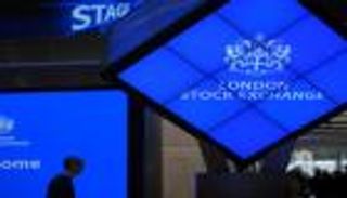 الأسهم الأوروبية تهبط لأدنى مستوى في أسبوعين مع تصاعد مخاوف الرسوم