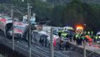 الإمارات تتضامن مع إسبانيا وتعزي في ضحايا حادث تصادم قطارين