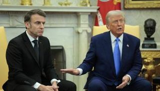 الرئيس الأمريكي دونالد ترامب، ونظيره الفرنسي إيمانويل ماكرون 