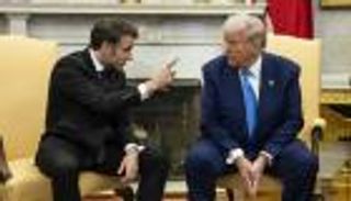 أزمة غرينلاند تتصاعد.. فرنسا تدعو لاستخدام أقوى سلاح تجاري في مواجهة ترامب 