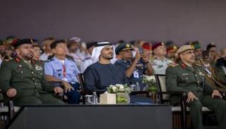 الشيخ زايد بن محمد بن زايد آل نهيان خلال فعاليات «يومكس» و«سيمتكس»