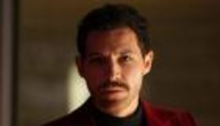 محمود حجازي ينفي الاعتداء على زوجته: تسعى للهروب بابني