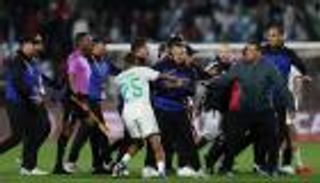 بهجمة معاكسة.. منتخب الجزائر يحضر مُفاجأة غير سارة لـ&laquo;كاف&raquo;