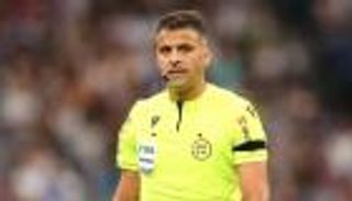 غياب الحكام الإسبان عن المباريات الأوروبية يثير الجدل