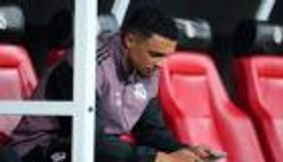 صدمة في ريال مدريد.. هل تنتهي برحيل أرنولد؟