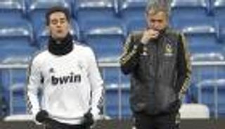 الأستاذ والتلميذ.. هل تعمد مورينيو طعن أربيلوا؟