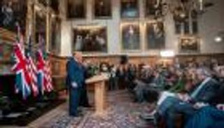 نافذة أوفرتون وجزيرة الغرباء.. كيف غير عام من حكم ترامب بريطانيا؟