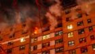 وفاة وإصابات نتيجة انفجار غاز في مبنى سكني بنيويورك