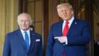 &laquo;عاصفة&raquo; عبر الأطلسي.. ترامب يشعل غضب بريطانيا والملك يتدخل