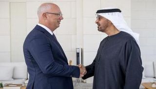 الشيخ محمد بن زايد آل نهيان رئيس دولة الإمارات يستقبل مبعوث الرئيس الروسي