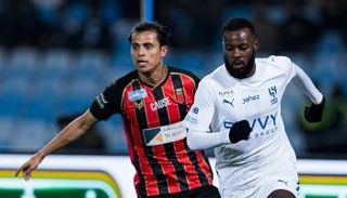 مباراة الرياض والهلال في دوري روشن