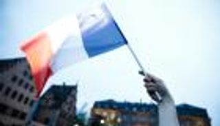 4 دوائر بالانتخابات البلدية تحدد اتجاه الانتخابات الرئاسية الفرنسية