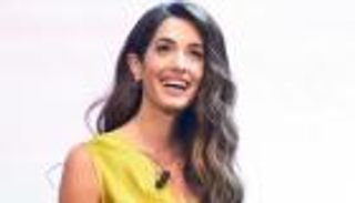 سر إفطار أمل كلوني.. الطحالب البحرية في مواجهة زيادة الوزن