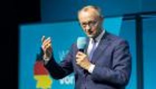 احتجاجات مينيابوليس الأمريكية.. مستشار ألمانيا قلق ويطالب بالتحقيق