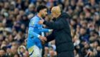 بأمر غوارديولا.. مانشستر سيتي يتخذ قراراً بشأن مستقبل عمر مرموش