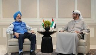 د. سلطان أحمد الجابر، وهارديب سينغ بوري
