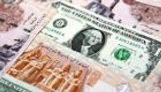 سعر الدولار في مصر يتراجع 10 قروش ويسجل أدنى مستوى منذ التعويم