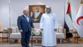 هيئة الهلال الأحمر الإماراتي تبحث تعزيز الشراكة الإنسانية مع كمبوديا