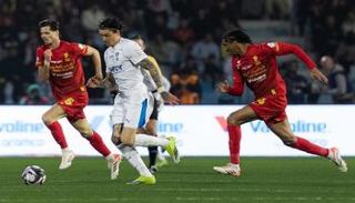 مباراة القادسية ضد الهلال