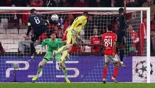 هدف أناتولي تروبين