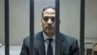 مصر تتسلم &laquo;مستريح السيارات&raquo; أمير الهلالي من الإنتربول