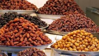 أنواع مختلفة من التمور المصرية