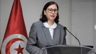رئيسة الحكومة التونسية سارة الزعفراني