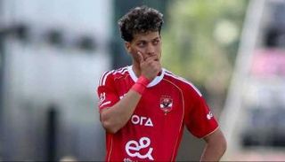 إمام عاشور لاعب الأهلي