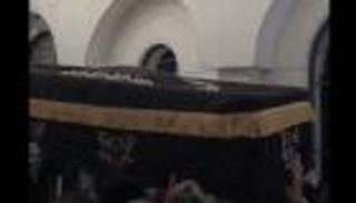 جنازة هدى شعراوي.. تشييع مؤثر للفنانة السورية بعد مقتلها المأساوي