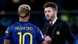 بعد صحوة مانشستر يونايتد.. كاريك يهدد برشلونة