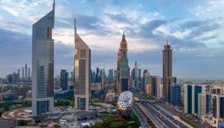 القمة العالمية للعلماء في دبي