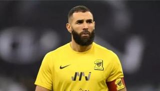 كريم بنزيما والهلال.. صفقة نارية محتملة