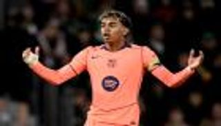 رغم أزمة بنزيما.. تقارير عن عرض ضخم من الاتحاد لضم لامين يامال