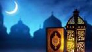 مواقيت الصلاة في أول يوم من رمضان 2026 في العواصم العربية