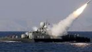 على وقع الحشود الأمريكية.. إيران تعلن عن مناورات مع روسيا والصين