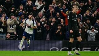 سولانكي مهاجم توتنهام ضد مان سيتي