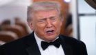 بعد تغيير اسمه.. ترامب يغلق &laquo;مركز كينيدي&raquo; عامين للتجديد