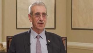 علي شعث   