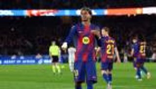 &laquo;أفضل نادٍ بالعالم&raquo;.. لامين يامال يحسم مستقبله مع برشلونة