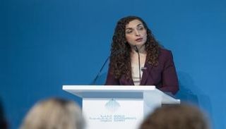 الدكتورة فيوسا عثماني رئيسة كوسوفو