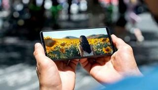 هاتف Xperia-1-VII