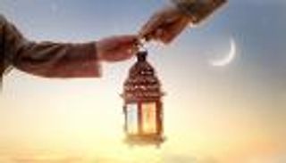 لمسافري عمرة رمضان.. فلكيون يحددون موعد بداية شهر رمضان 2026 