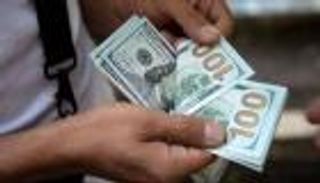 سعر الدولار مقابل الجنيه المصري اليوم الجمعة 6 فبراير 2026.. الأخضر مستقر