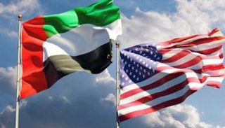 علما دولتي الإمارات وأمريكا