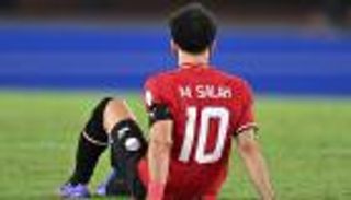 هل يحضر محمد صلاح عزاء جده؟