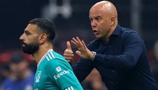 محمد صلاح وأرني سلوت