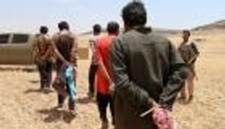 معتقلو &laquo;داعش&raquo; المنقولون للعراق.. &laquo;سجن واحد&raquo; والإطعام مسؤولية التحالف