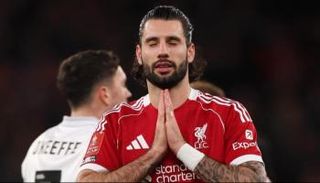 دومينيك سوبوسلاي لاعب ليفربول